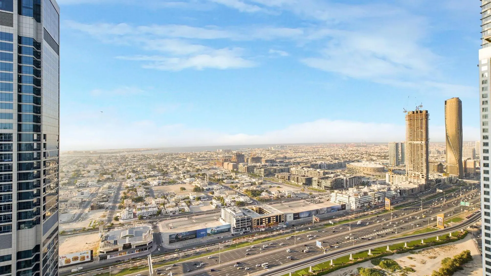 Pool In The Clouds With Burj Khalifa View, 2Br Apartment In Paramount Hotel Midtown Dubaï