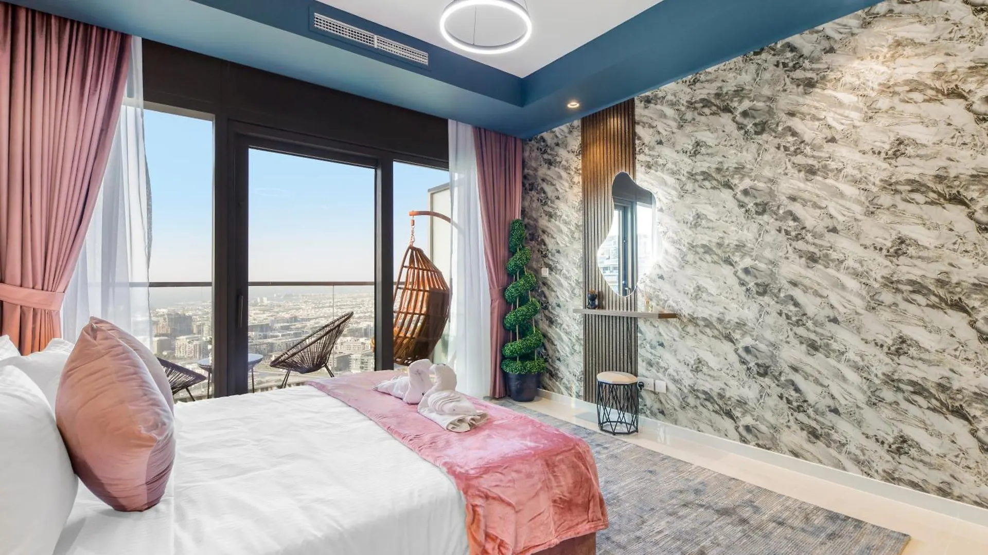 Pool In The Clouds With Burj Khalifa View, 2Br Apartment In Paramount Hotel Midtown Dubaï